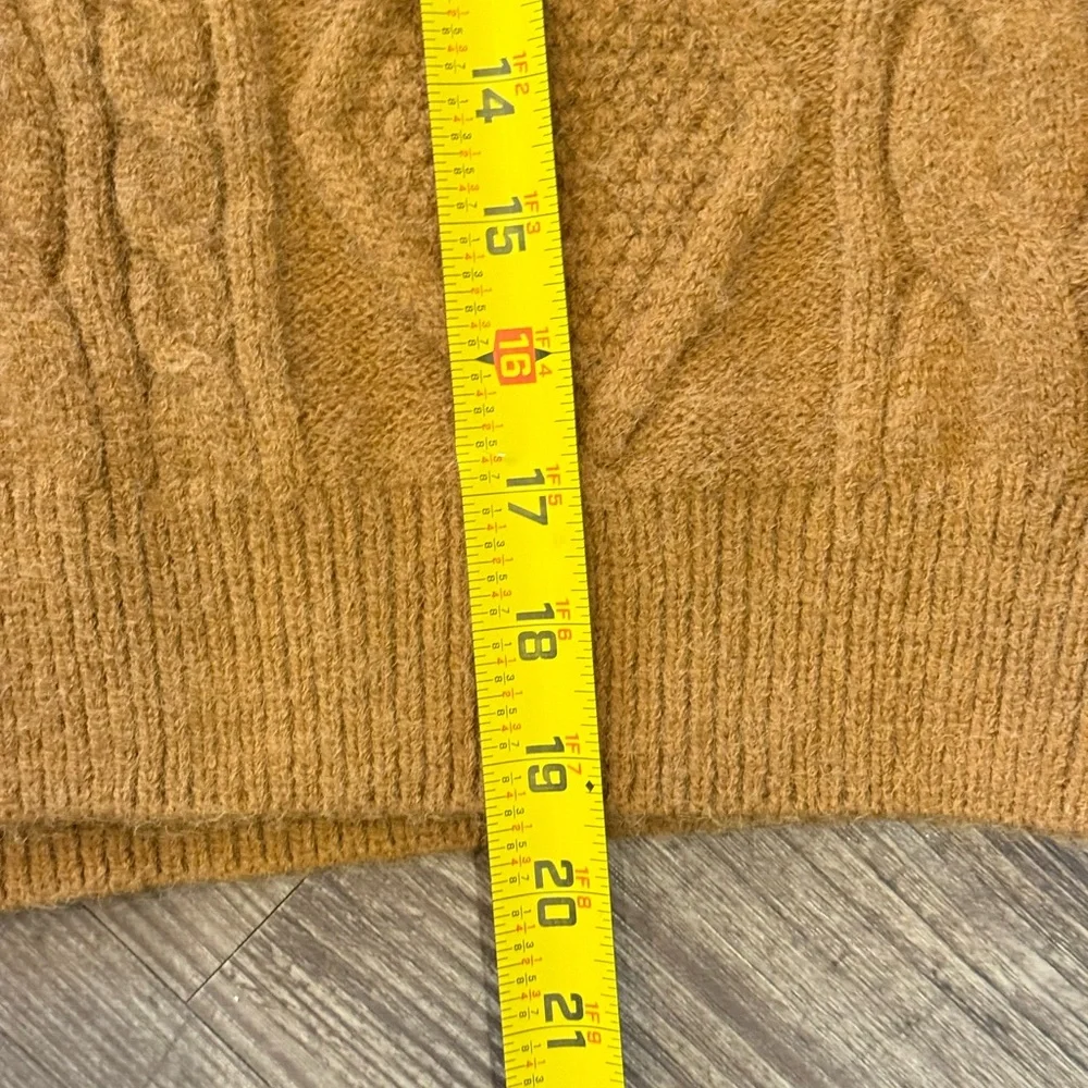Steve Madden Women’s Knit Mustard Yellow Color Crop Sweater with Collar Size M - Picture 6 of 9